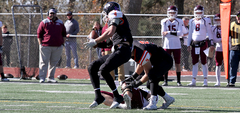 No. 1 Morningside Holds Off Football in Second Half